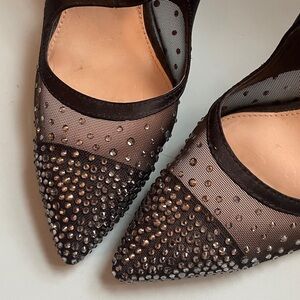 NINA BLACK STUDDED HEEL